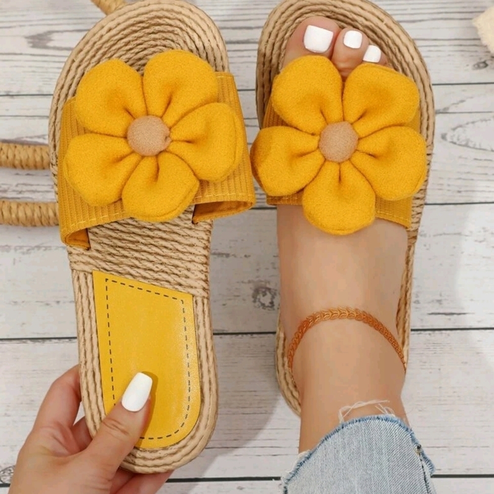 Vacation Yellow Slide Sandals For Women, Flower Decor Stitch Detail Sandals - Picture 5 of 6
